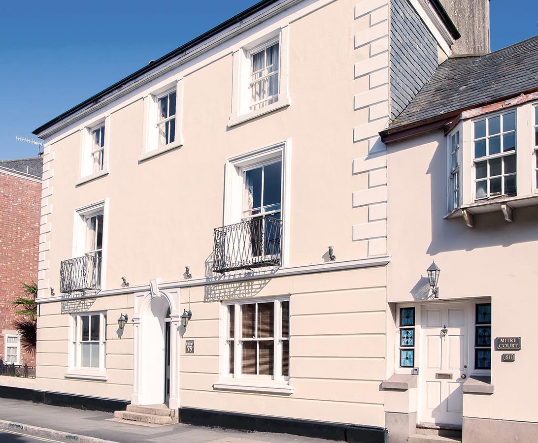 Ashburton Court 79 Bed & Breakfast Exterior photo